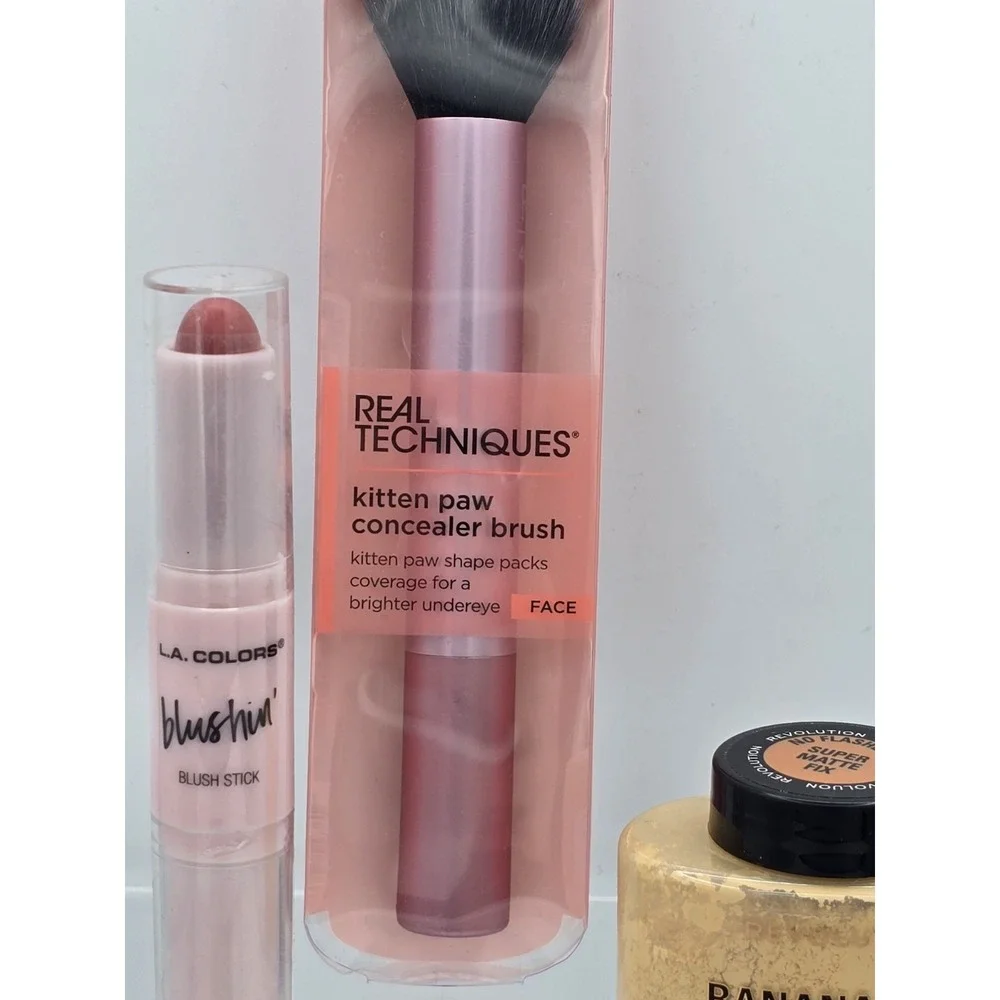 Face Makeup Kit: Makeup Setting Powder, Blush Stick,‎ Kitten Paw Concealer Brush